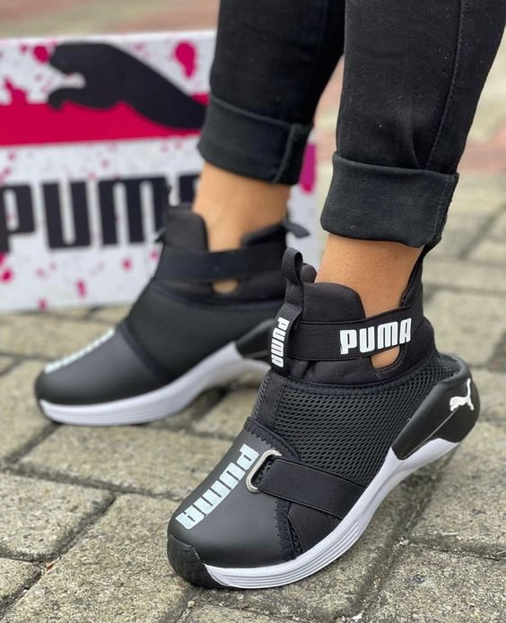 Latest Ladies Lightweight Sneakers
