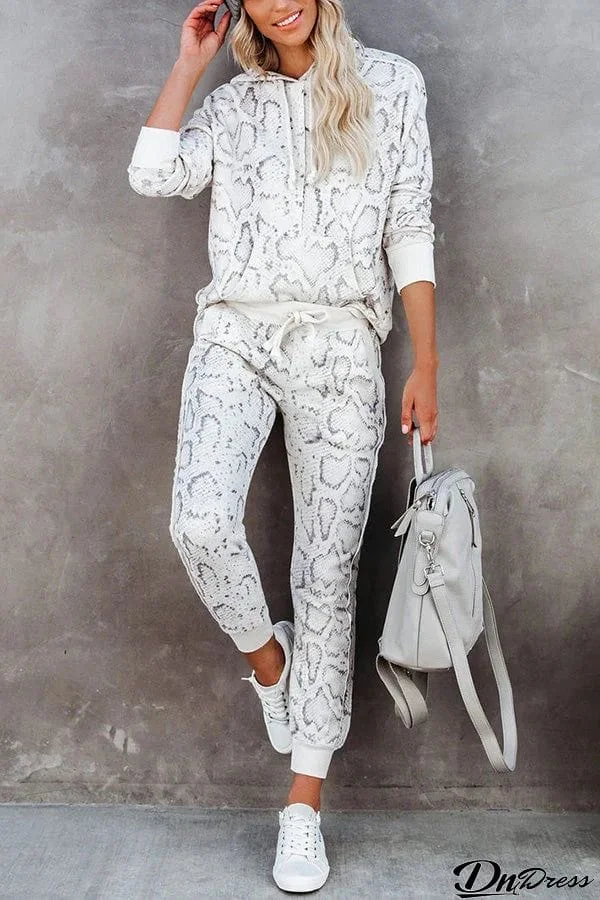 Kylan Snake Printed Hooded Pants Suit