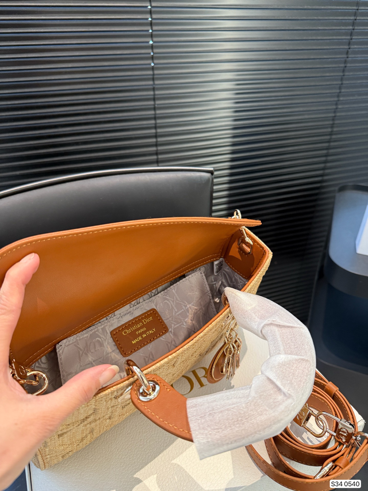 60b47678e9c44b42e2d84fece56bc68e