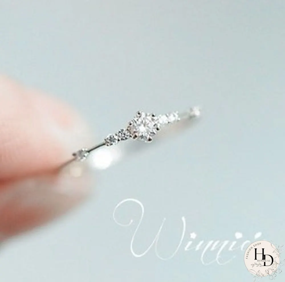 New 18k Yellow Gold 7 Small Diamonds Exquisite Ladies Engagement Diamond Ring Jewelry Ring (4-11)
