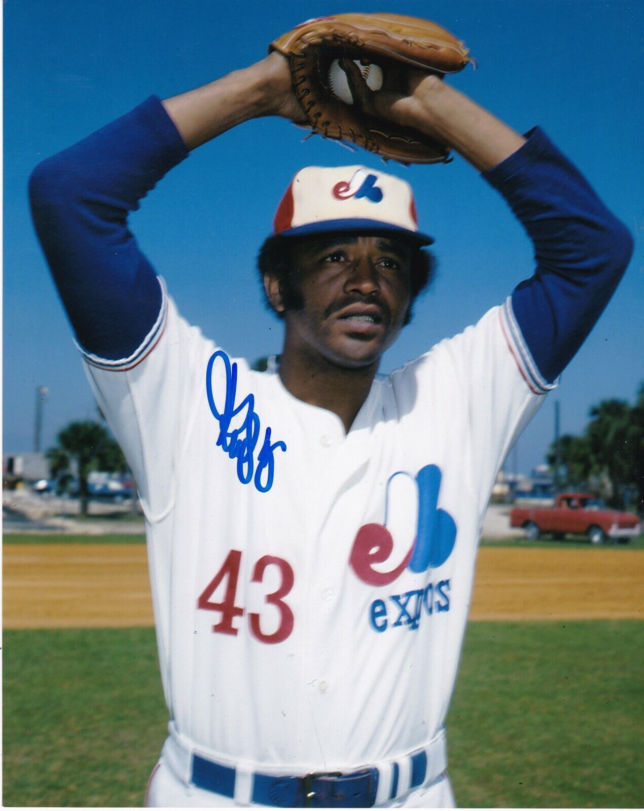 RUDY MAY MONTREAL EXPOS ACTION SIGNED 8x10