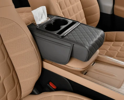 Nutzen Sie den Innenraum Ihres Autos optimal 👉 Multifunktionale Armlehnenmatte aus PU-Leder