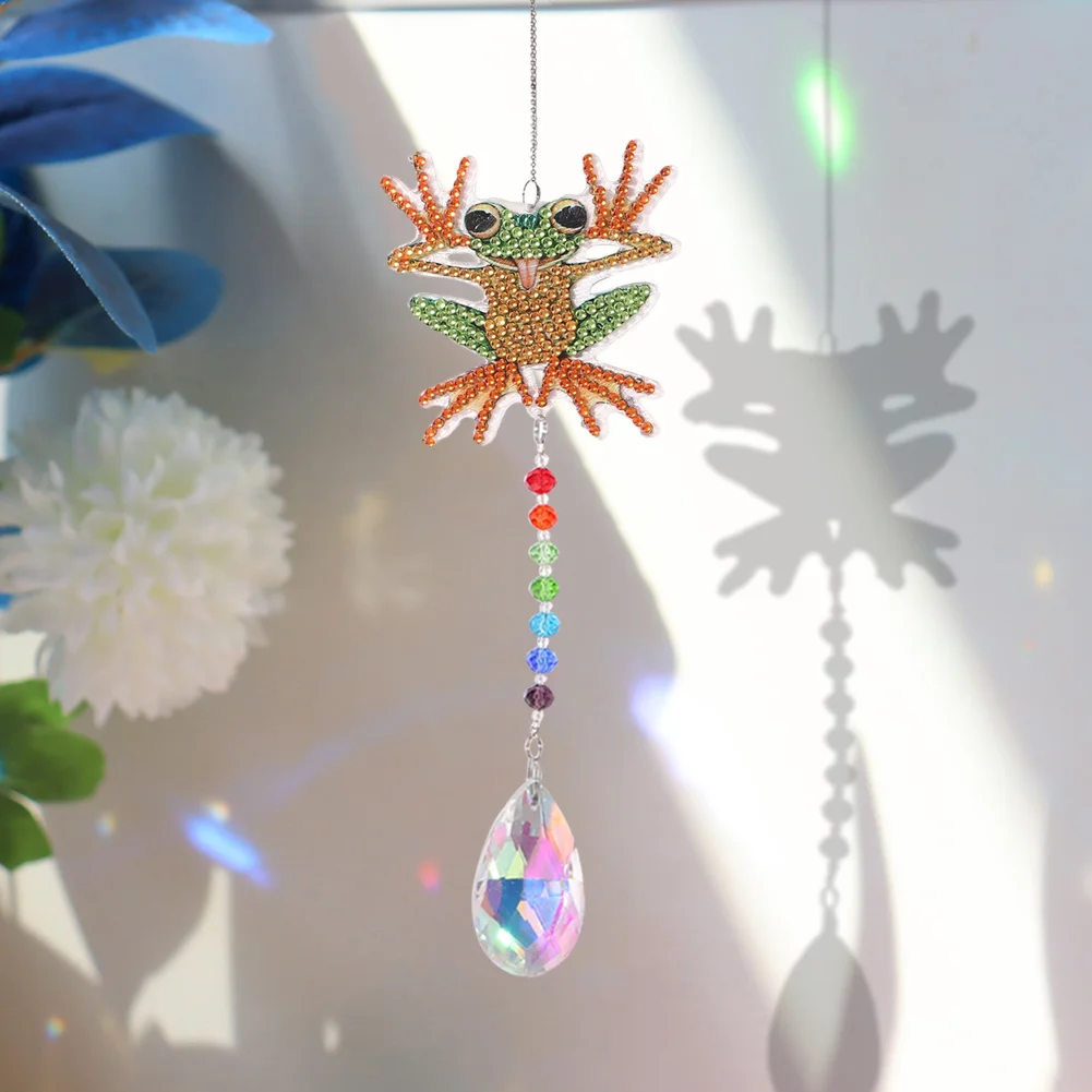 DIY Diamond Painting Sun Catcher - Frog
