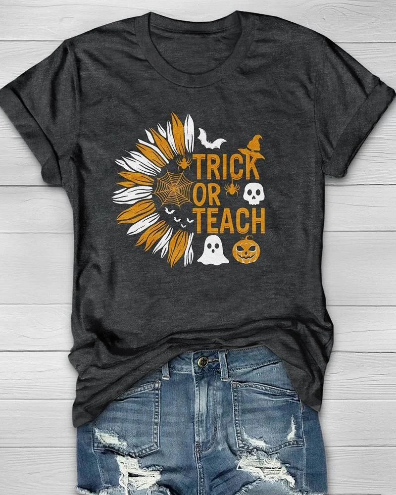 Trick or Teach Teacher Halloween Print T Shirt