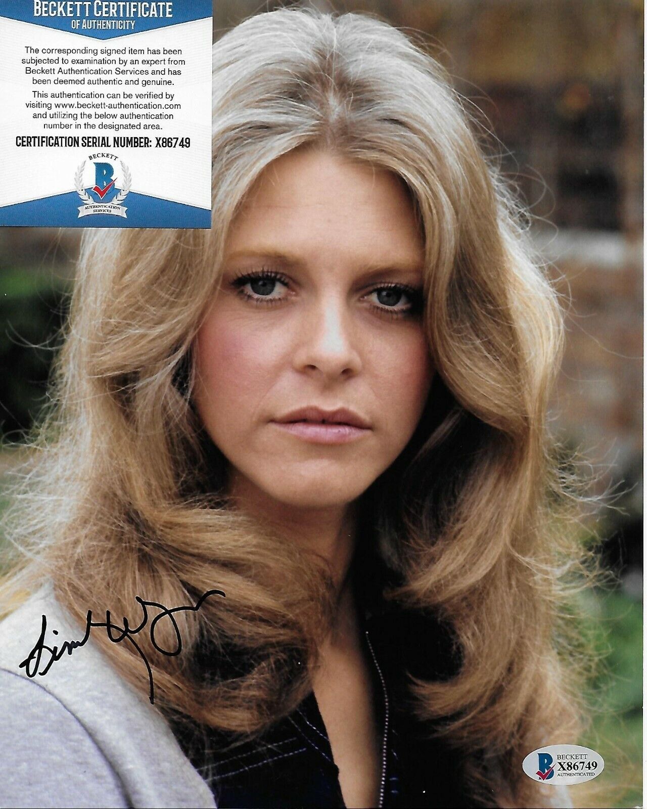 Lindsay Wagner Bionic Woman Original Autographed 8X10 Photo Poster painting w/Beckett COA #10