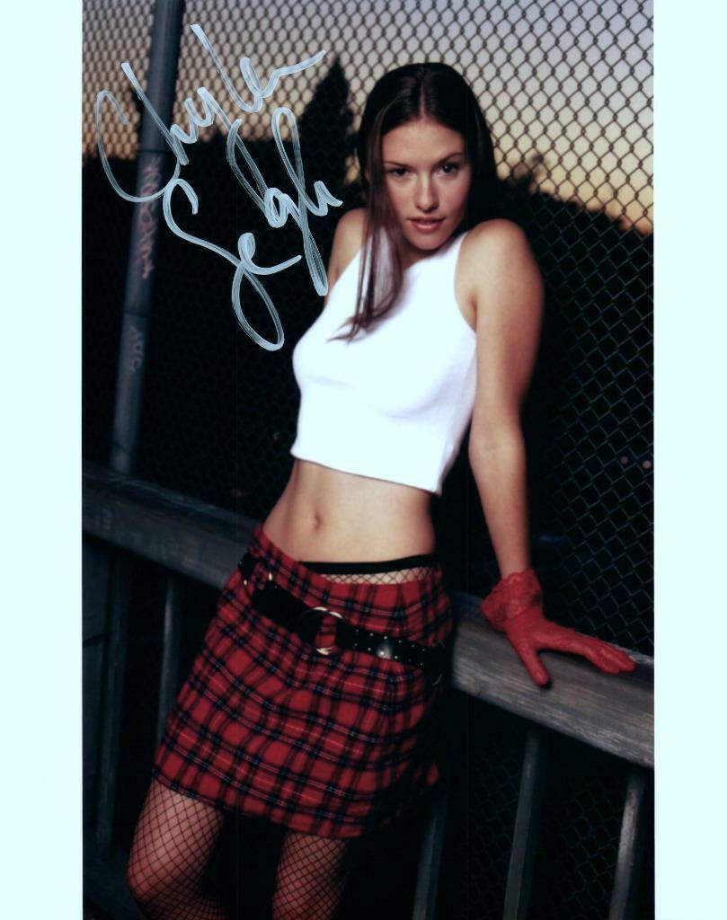 Chyler Leigh signed 8x10 Photo Poster painting with COA autographed Picture very nice