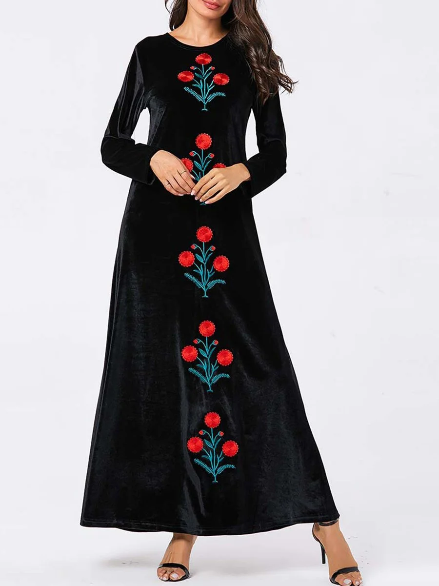 Casual velvet dress with plant embroidery