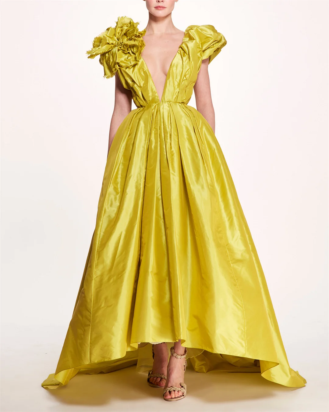 Women's Yellow V-neck Sleeveless Dress