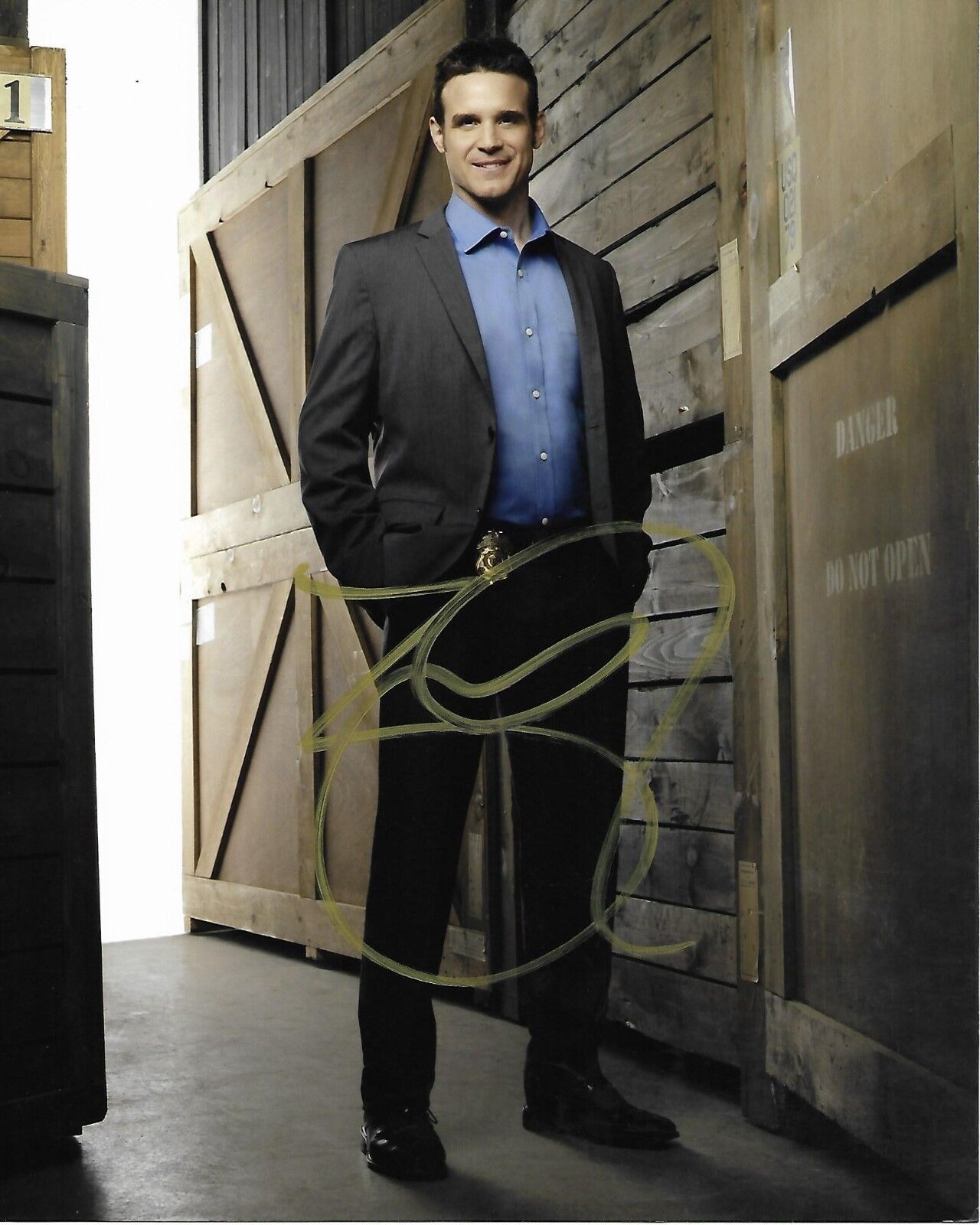 EDDIE MCCLINTOCK WAREHOUSE 13 AUTOGRAPHED Photo Poster painting SIGNED 8X10 #1 PETE LATTIMER