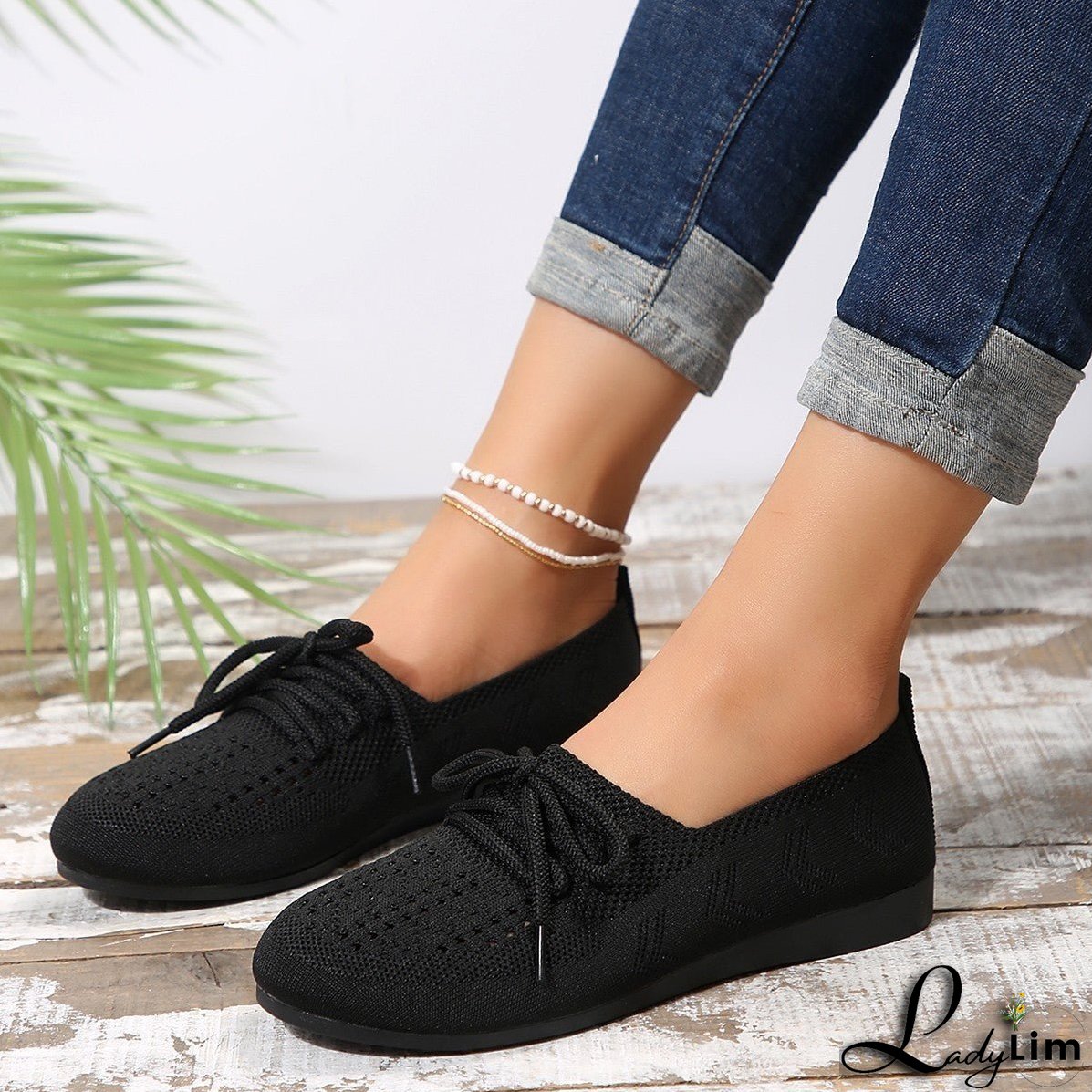Classic and Comfortable winter Shoes