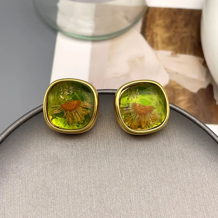 Personalized exquisite square fashionable earrings