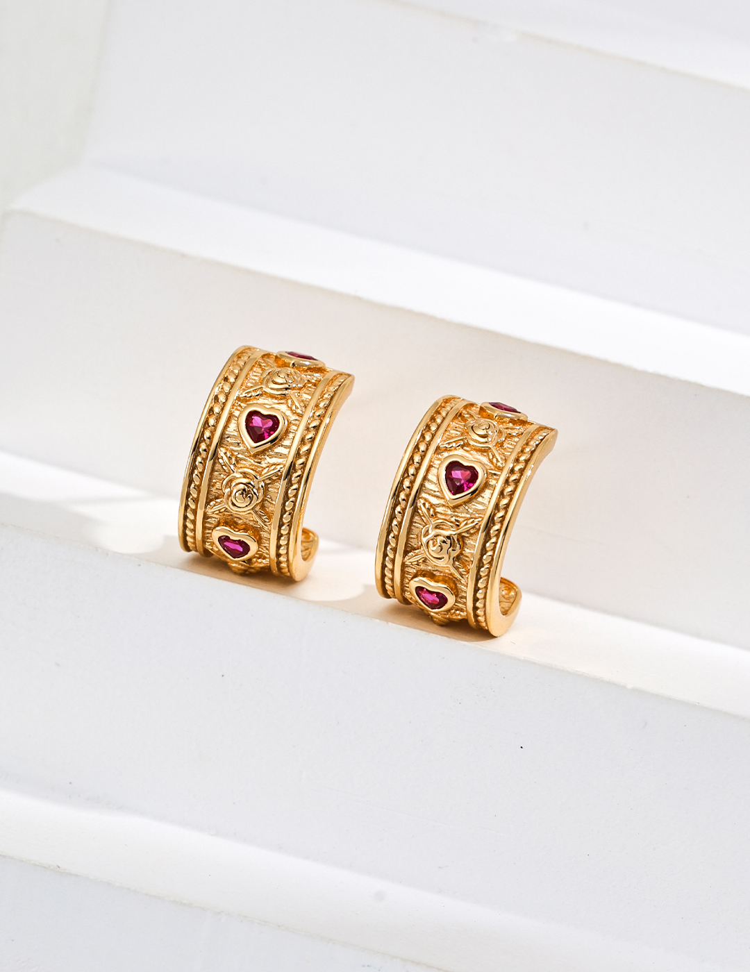 Vintage Heart Zircon Stud Earrings