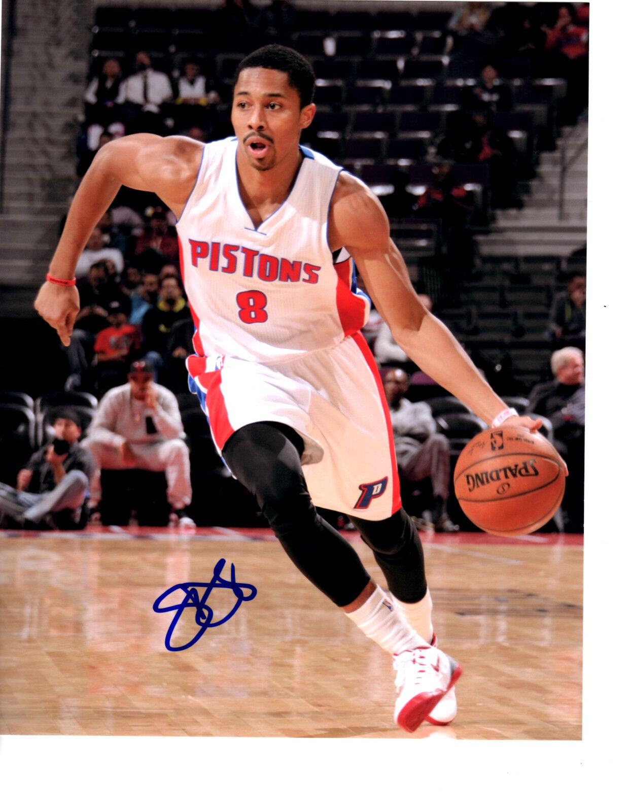 Spencer Dinwiddie hand signed autographed 8x10 Photo Poster painting with COA Detroit Pistons d