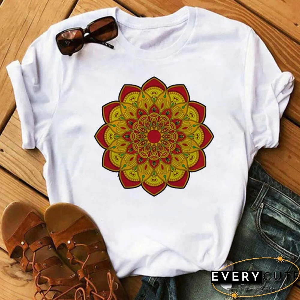 Maycaur New Mandala Floral Printed T Shirt Women Casual Fashion T-shirt Loose Short Sleeve 90s Girls Aesthetics Black Tshirt Top