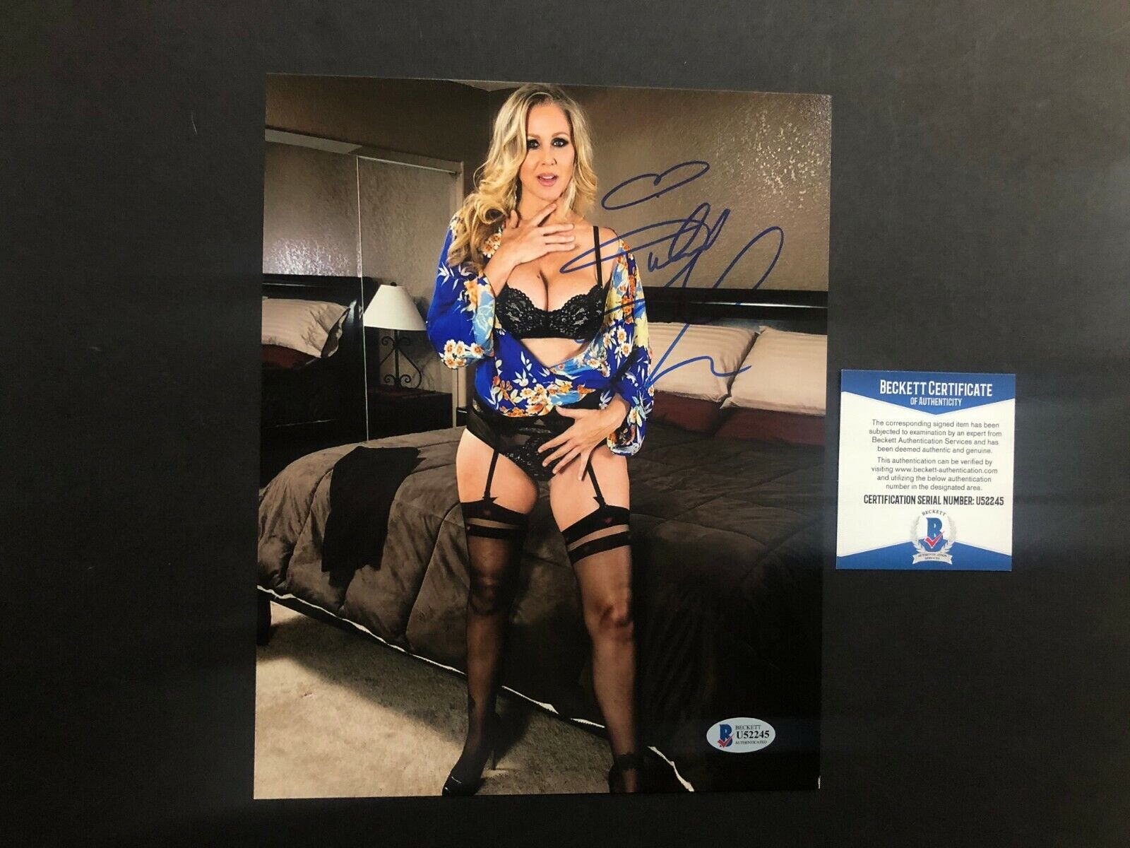 Julian Ann Hot! signed autographed classic sexy! 8x10 Photo Poster painting Beckett BAS coa