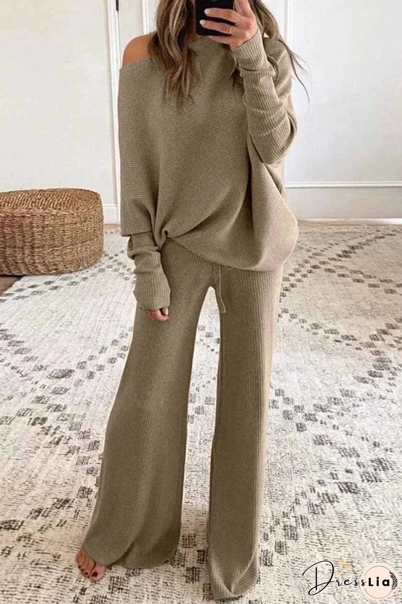 Chic and Relaxed winter garment