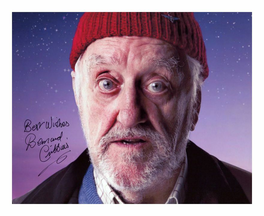 BERNARD CRIBBINS AUTOGRAPH SIGNED PP Photo Poster painting POSTER