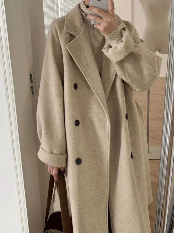 Brownm long coat with lapel collar