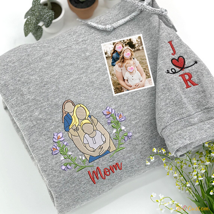 TOSCUSTOM™ Custom Embroidered Mama Birth Flower Sweatshirts Mom Portrait Wreath Hoodies