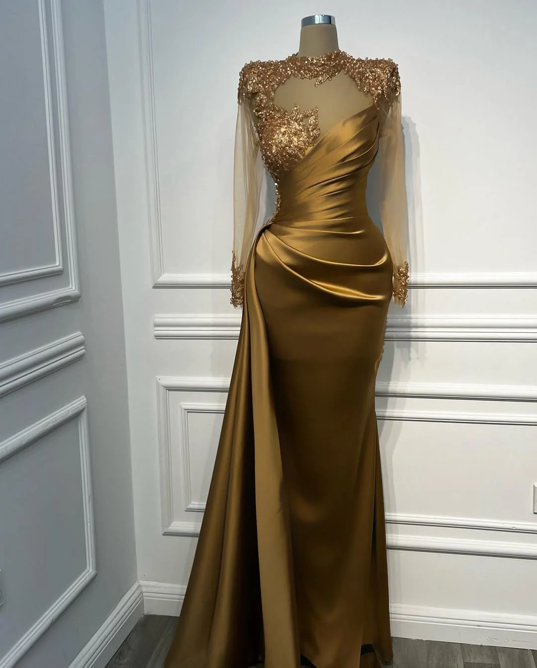 Satin And Tulle High Neck Long Sleeves Long Mermaid Prom Dress With Pleated | ZT0868 Wellcucu
