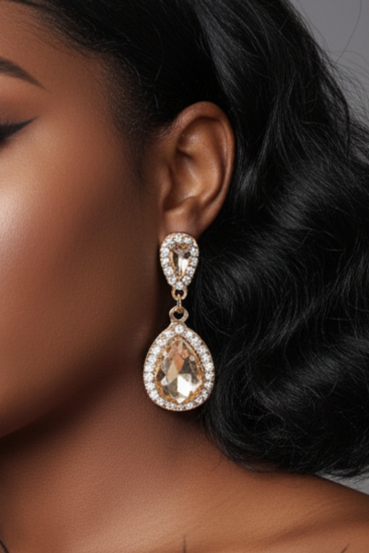 Fashion Rhinestone Water Drop Alloy Dangle Earrings