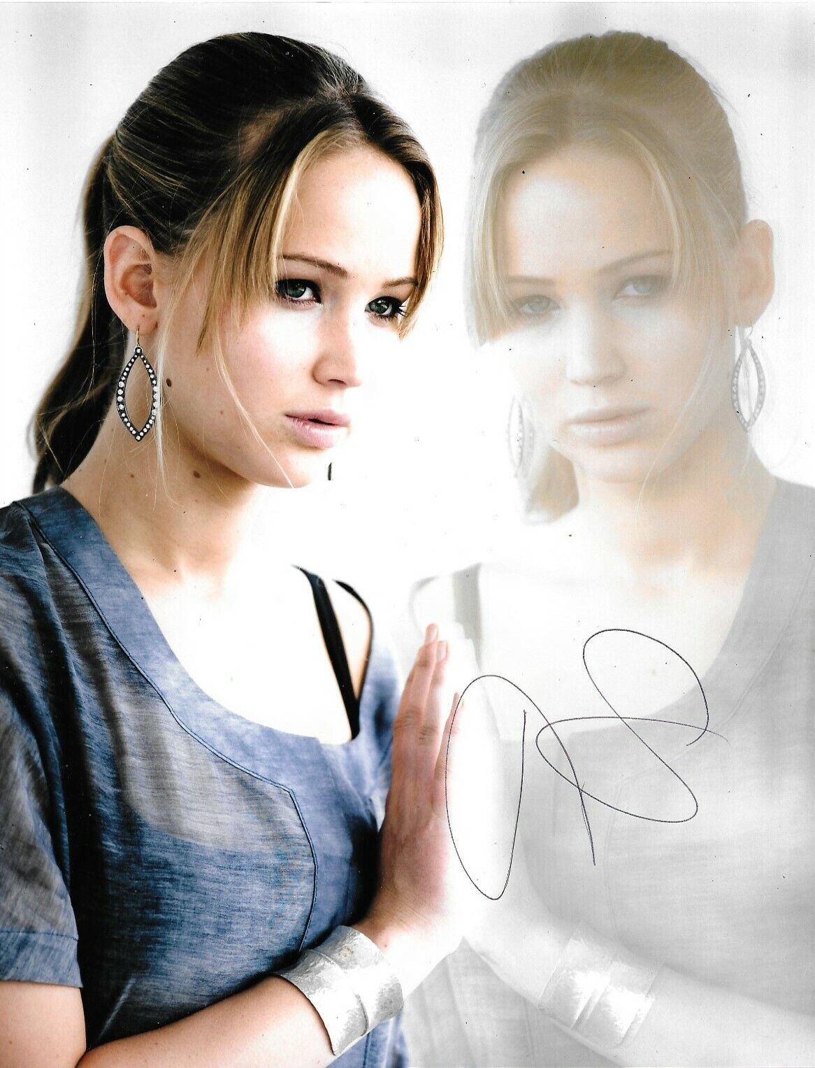 Jennifer Lawrence Signed 10x8 Photo Poster painting AFTAL