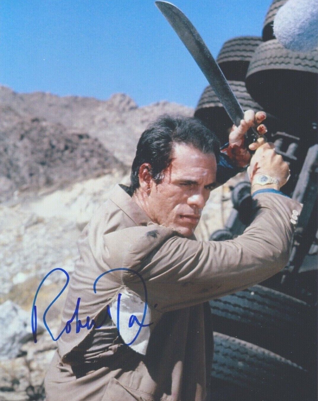 Signed Original Color Photo Poster painting of Robert Davi of License to Kill