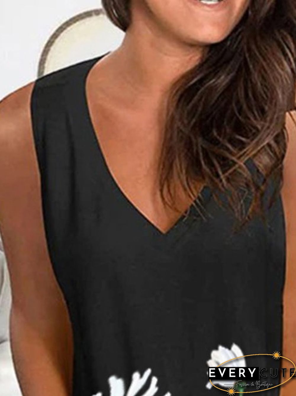 Black Shift Floral Knitted Holiday Tanks & Camis