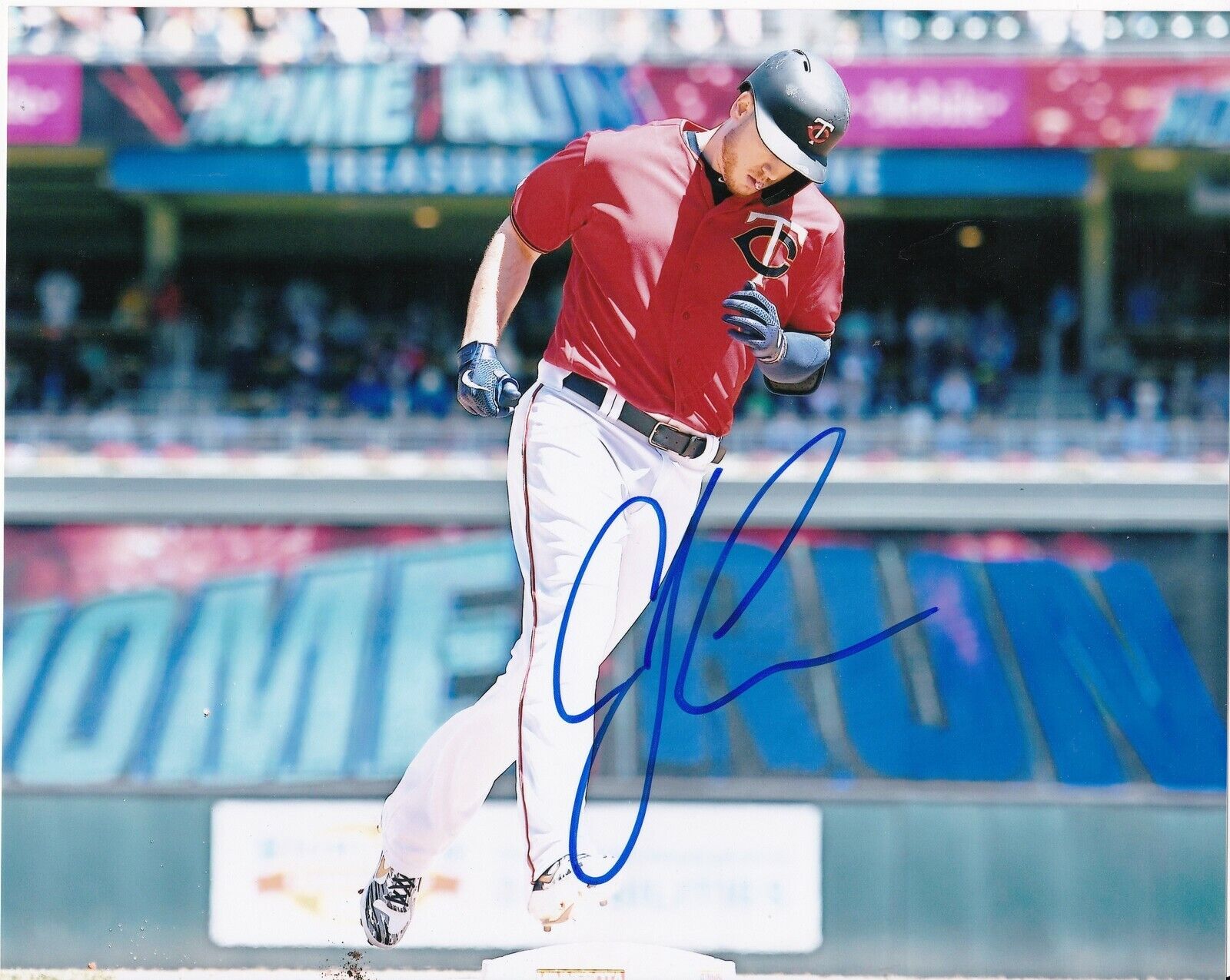 C.J. CRON MINNESOTA TWINS ACTION SIGNED 8x10