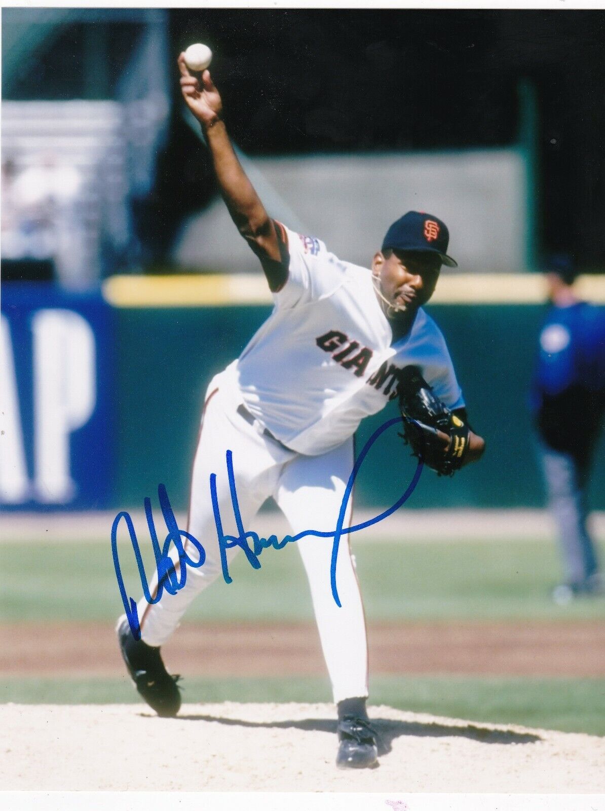 ROBERTO HERNANDEZ SAN FRANCISCO GIANTS ACTION SIGNED 8x10