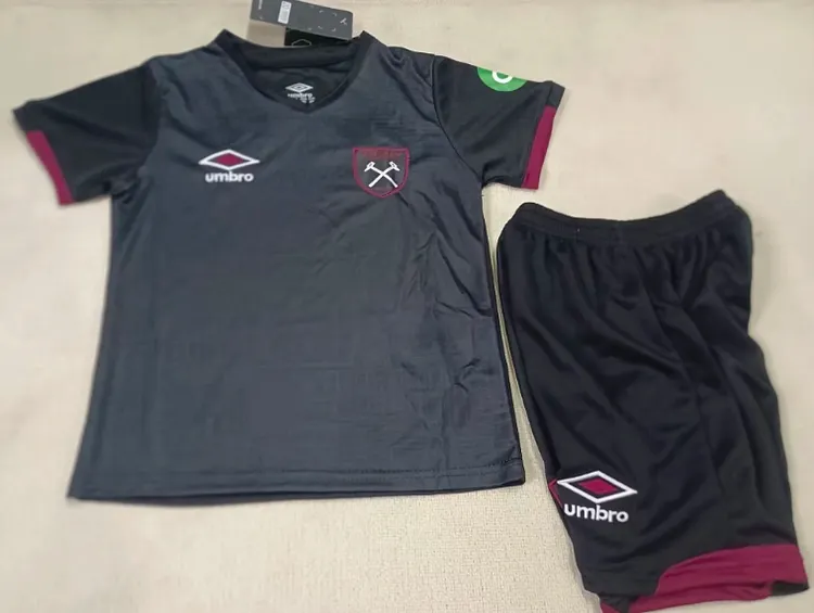 24-25 West Ham United Away Kidswear