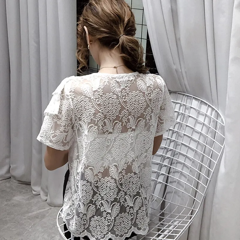 Summer V-neck Hollow Lace Women Tops 2021 New French Sexy Ruffle Stitching Shirt Female Short Sleeve Slim Crochet Blouse 14175 515