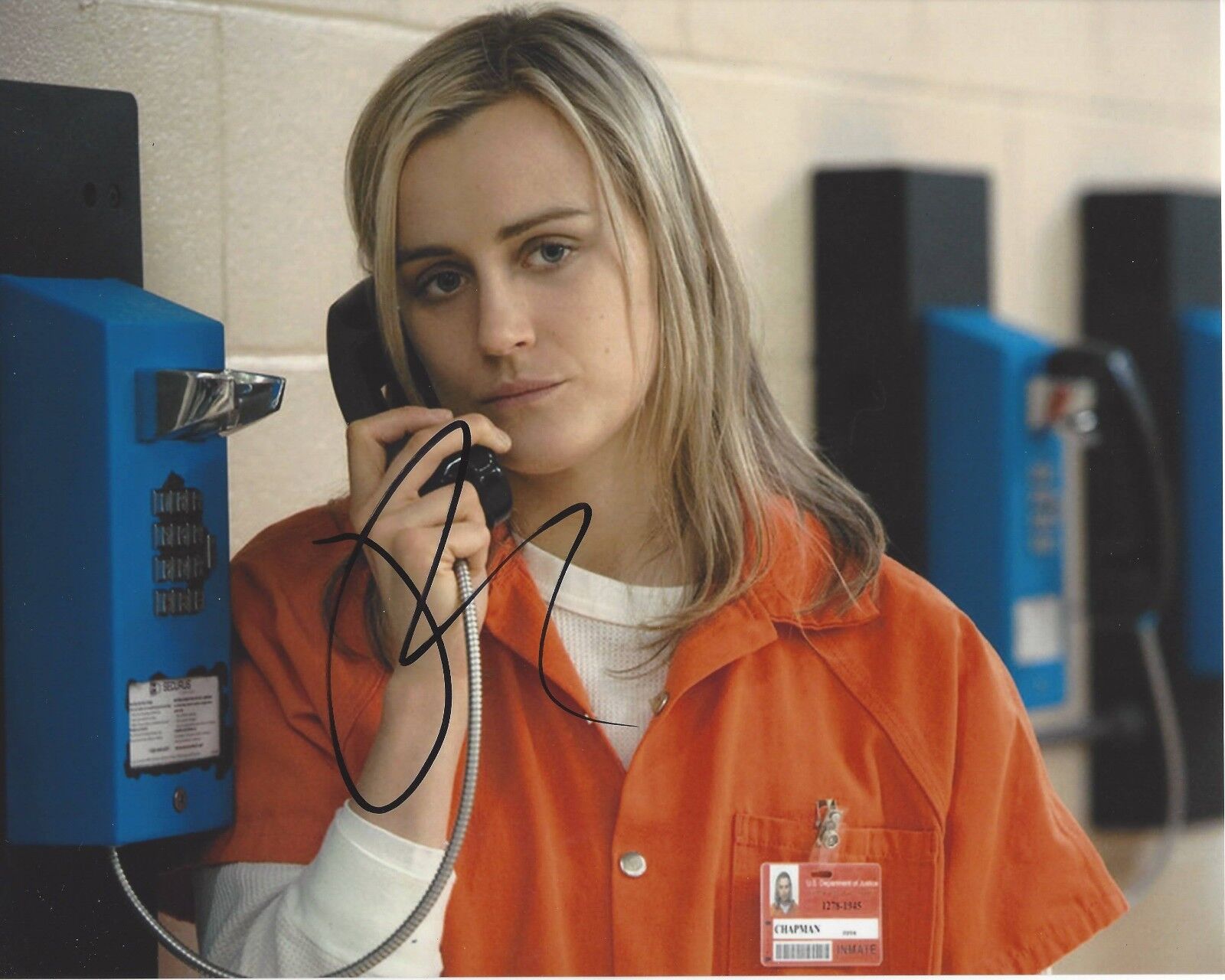 ACTRESS TAYLOR SCHILLING SIGNED ORANGE IS THE NEW BLACK 8X10 Photo Poster painting W/COA