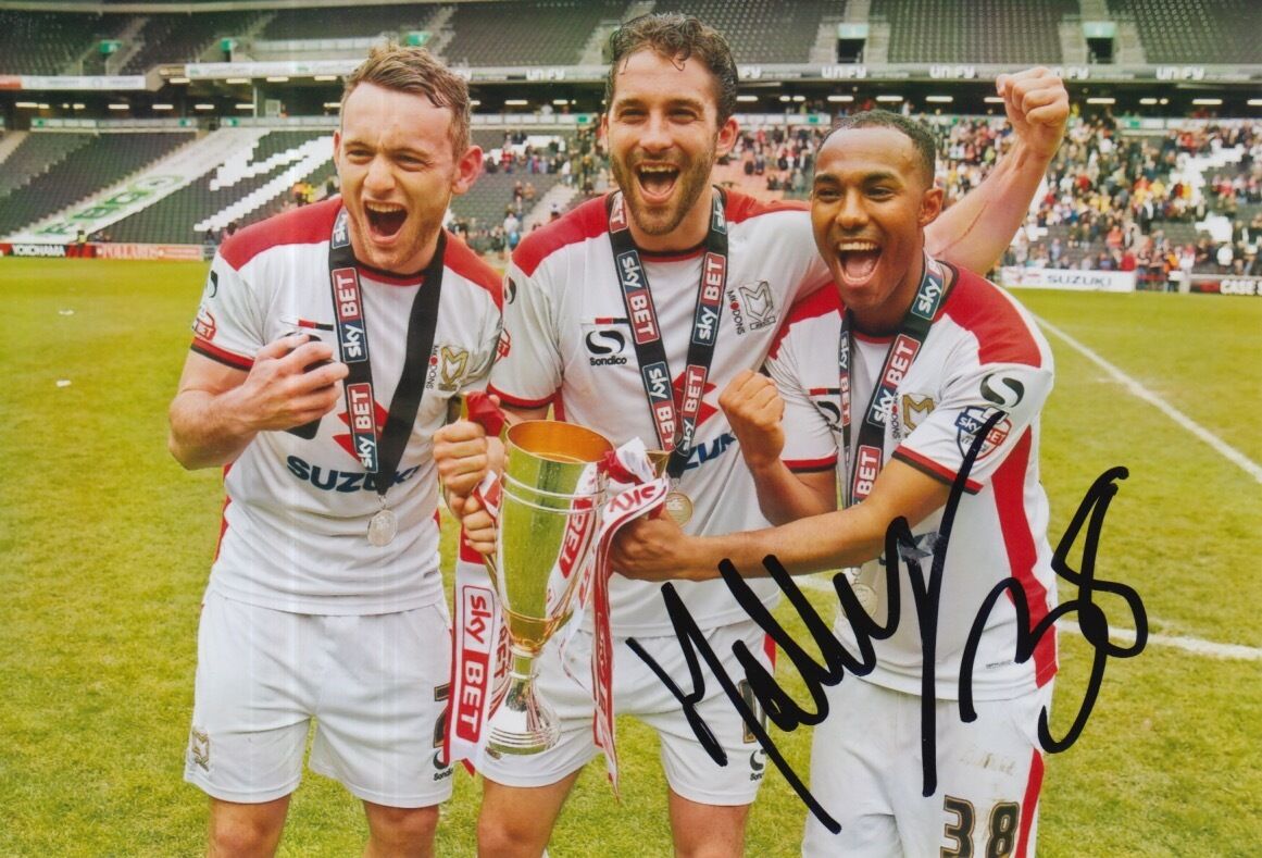 MK DONS HAND SIGNED MARK WRIGHT 6X4 Photo Poster painting 1.