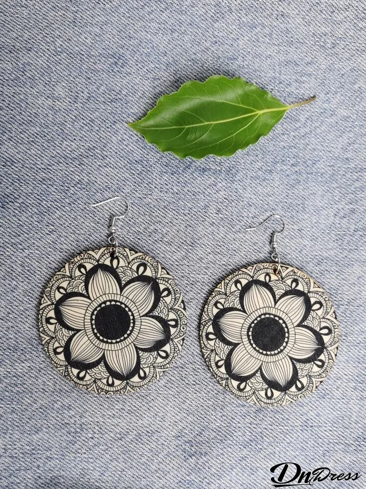 Wooden Flower Detail Round Drop Earrings