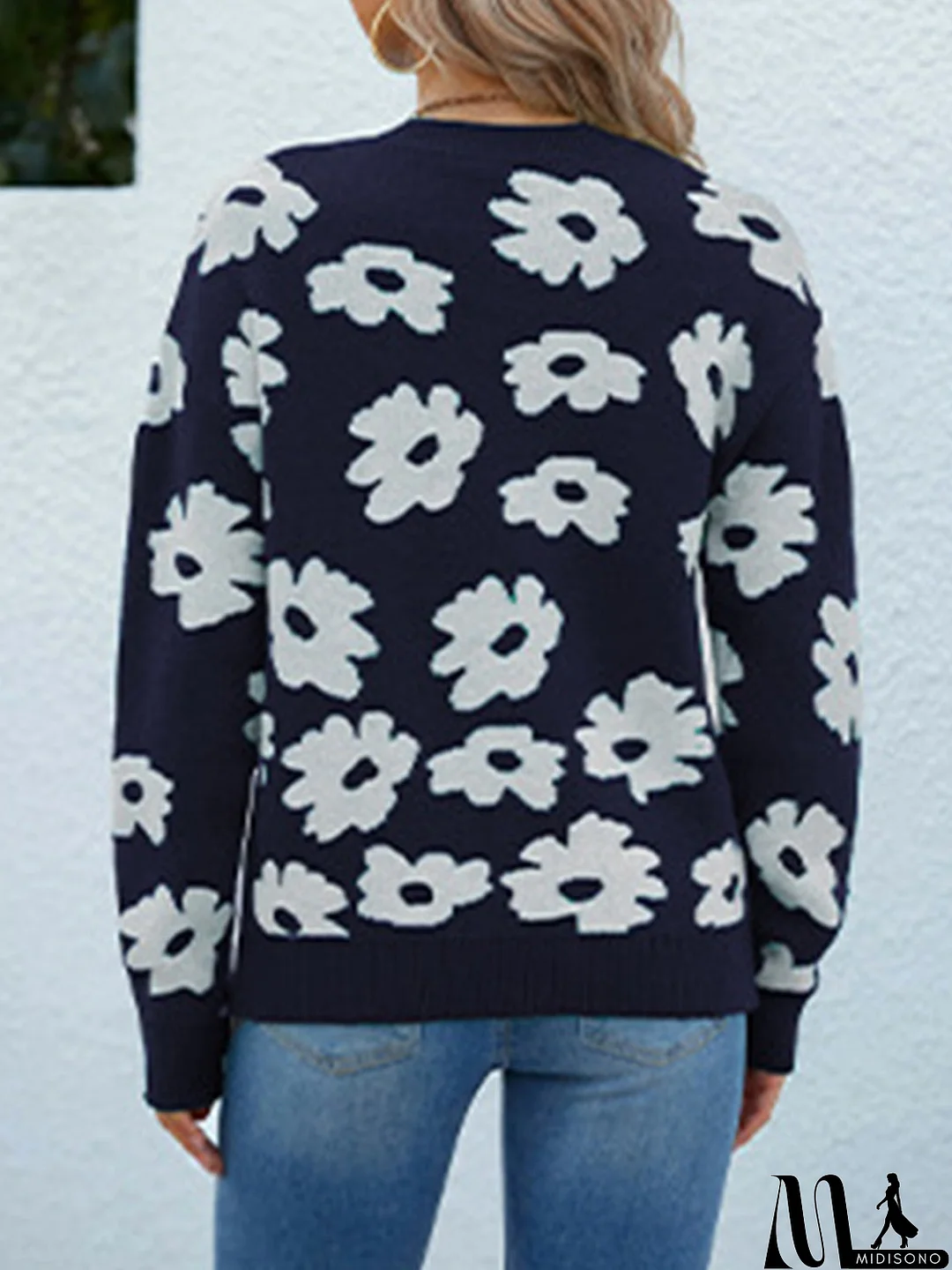 MidiSono - Versatile and Comfortable Sweater