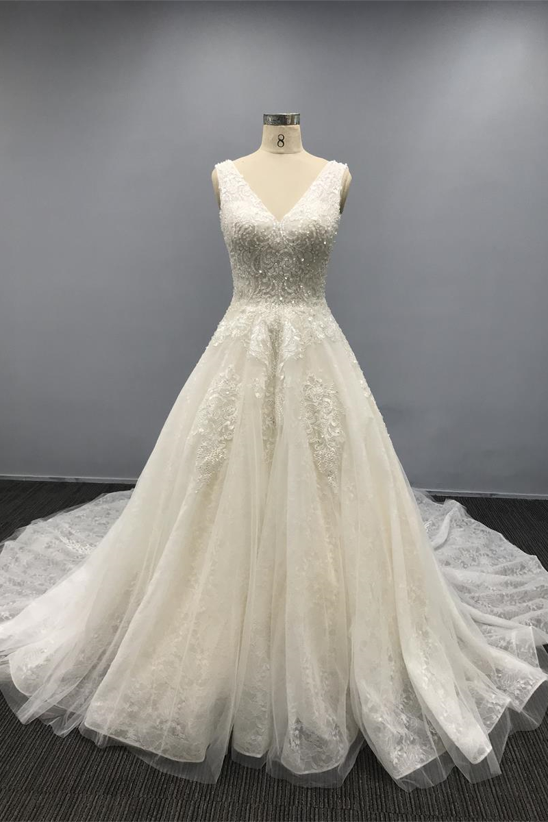 Oknass White A Line Sleeveless Tulle Sweetheart Wedding Dress Appliques With Sequins Court