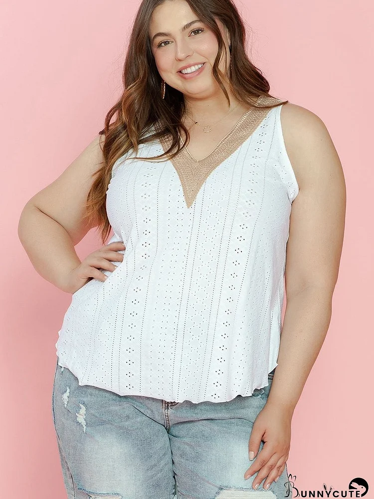 White Plus Size Guipure V Neck Eyelet Lace Tank Top