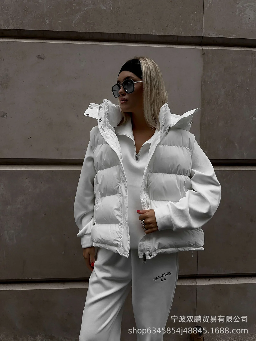 Athvotar Athvotar Velvet Half Zipper Collar Collar Sweater 30 Cotton Leisure Sports Blouse Woman In Autumn And Winter 2025