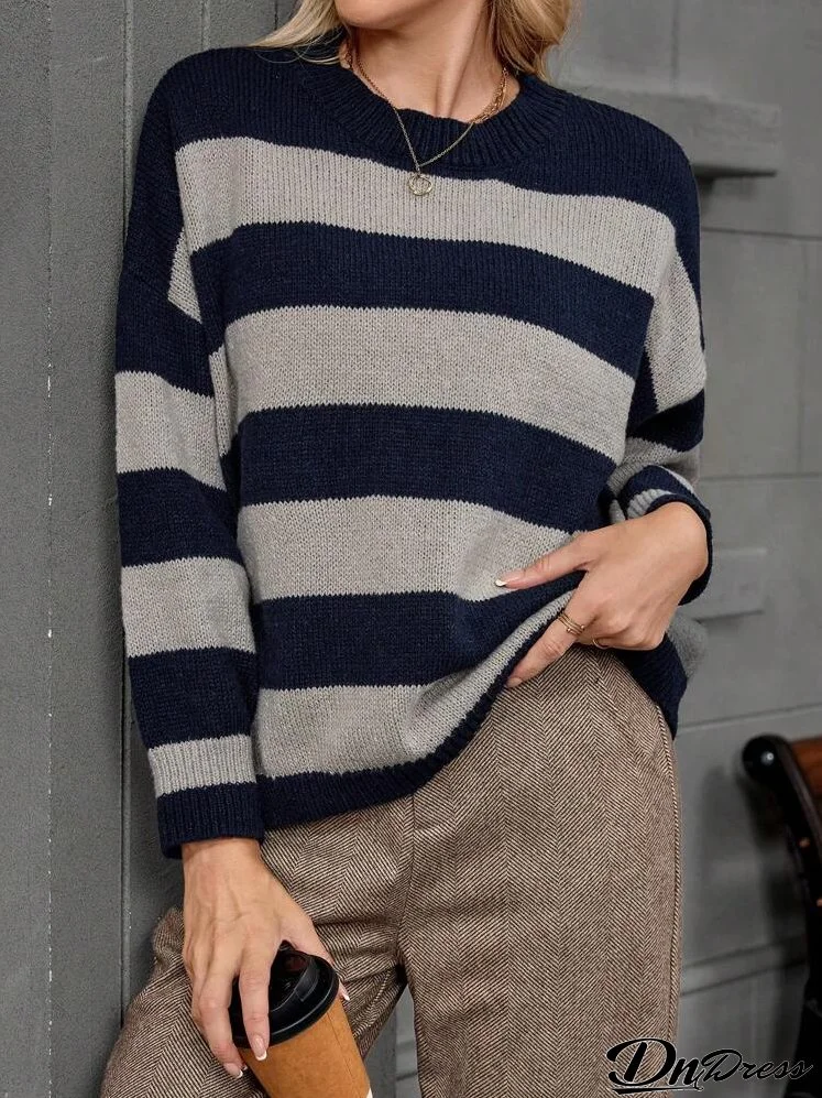 Women's Striped Long Sleeve Crew Neck Sweater