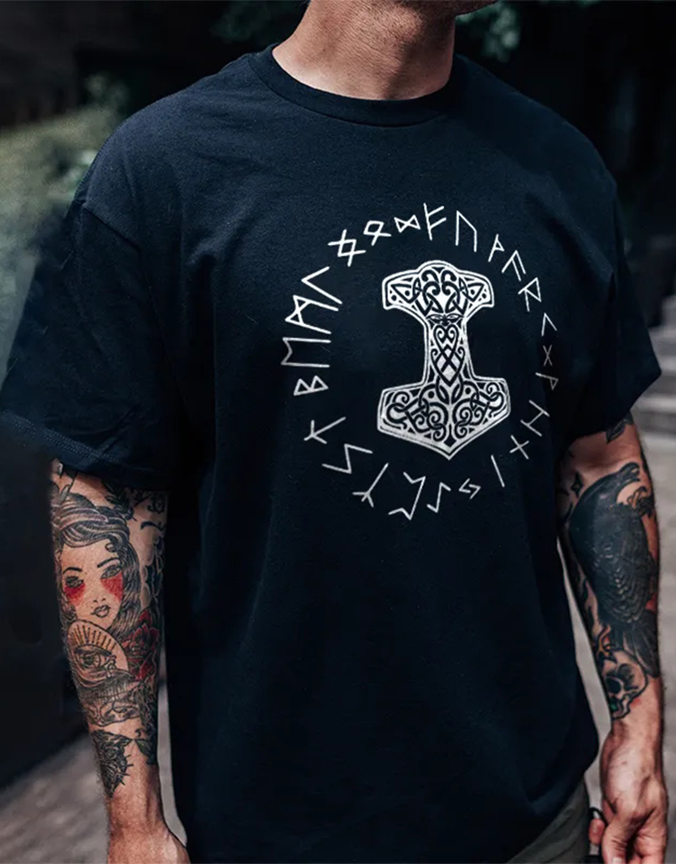 Viking Hammer Printed Graphic T-shirt / TECHWEAR CLUB / Techwear
