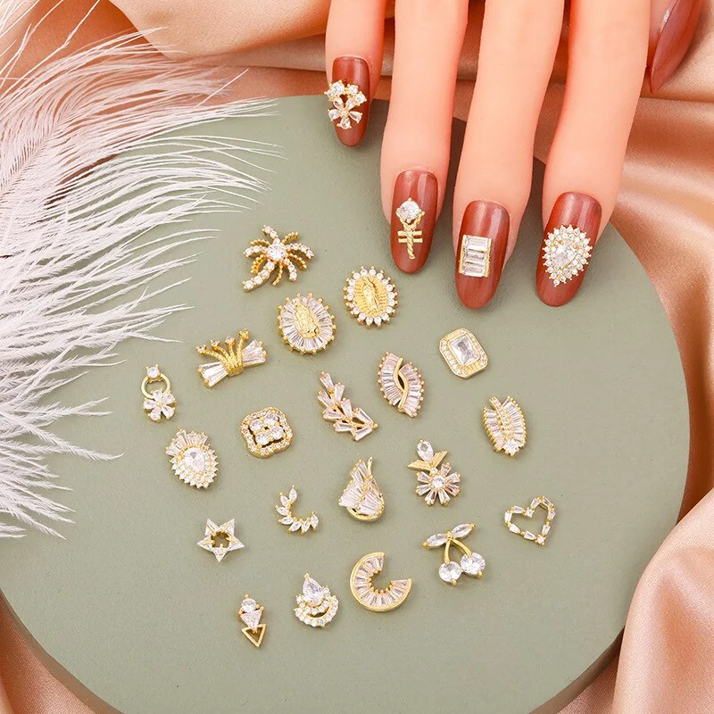 2pcs 2021 New 3D Metal Zircon Nail Art Jewelry Top Zircon Crystal Manicure Zircon Diamond Pendant Japanese Nail Decoration