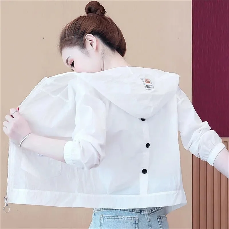 2023 New Women's Jacket Sun Protection Clothing Thin Summer UV Protection Breathable Hooded Casual Coat Female Outerwear
