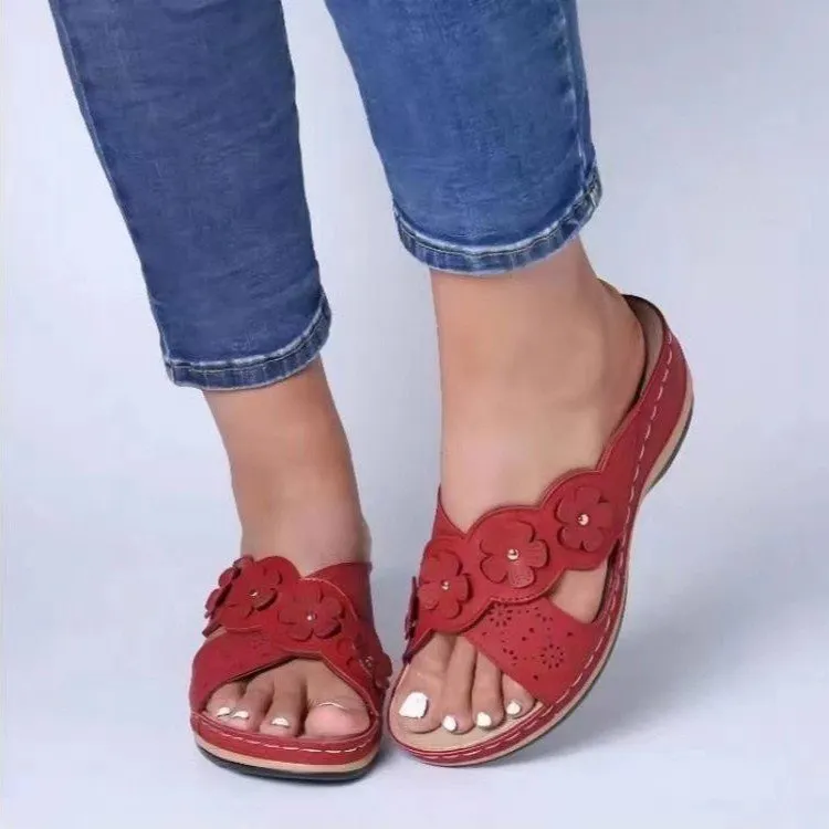 Yyvonne Summer New Large-Size Sandals Independent Diamond Fashion Slope And Leisure Cool Drag