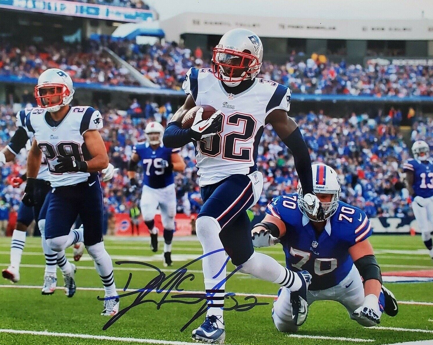 Devin McCourty Autographed Signed 8x10 Photo Poster painting ( Patriots ) REPRINT