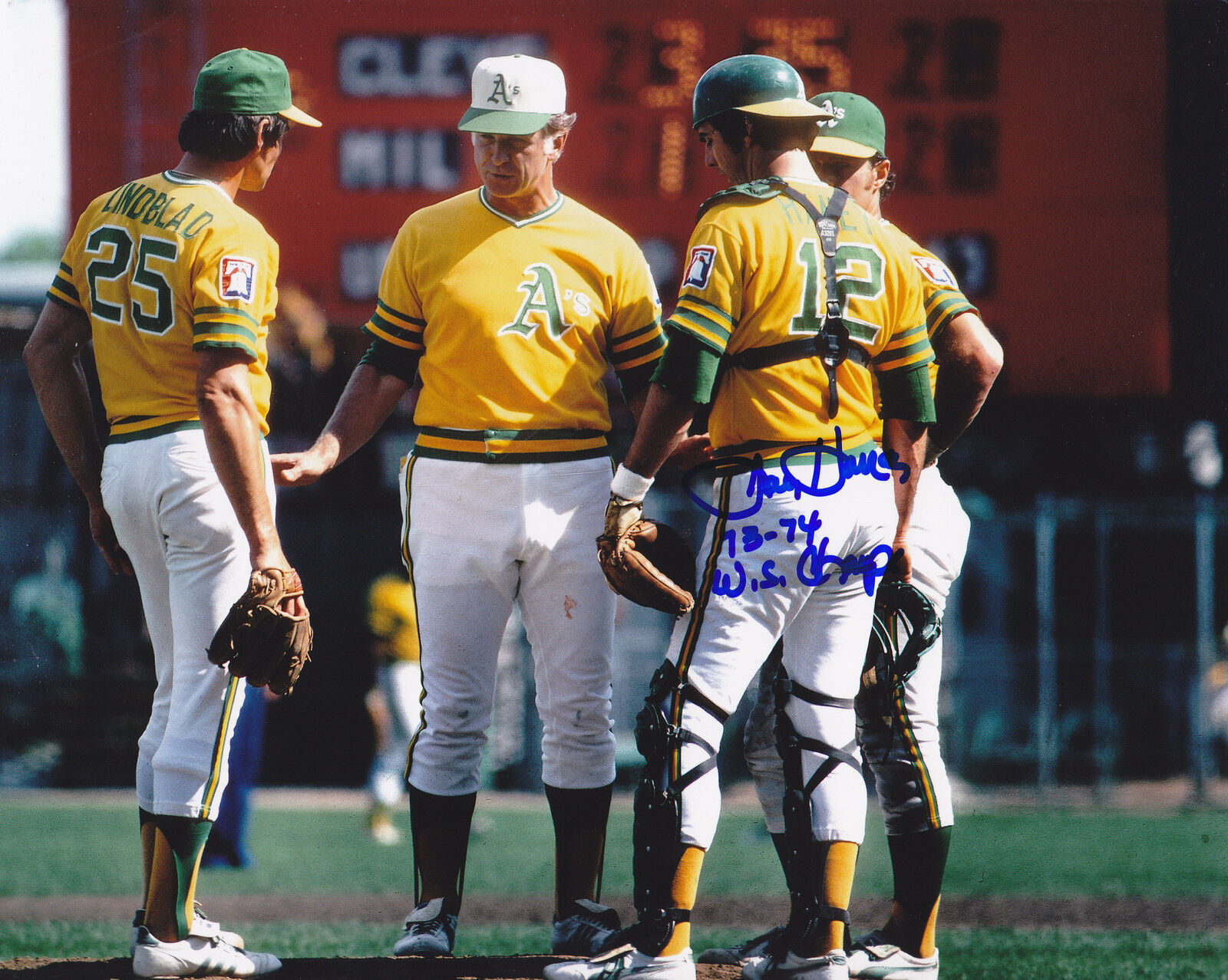 LARRY HANEY OAKLAND A'S 73,74 WS CHAMPS ACTION SIGNED 8x10