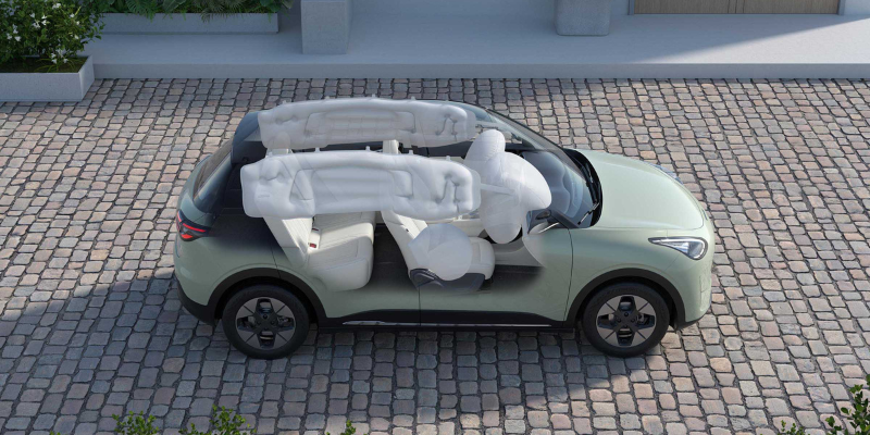 Geely Xingyuan seating layout
