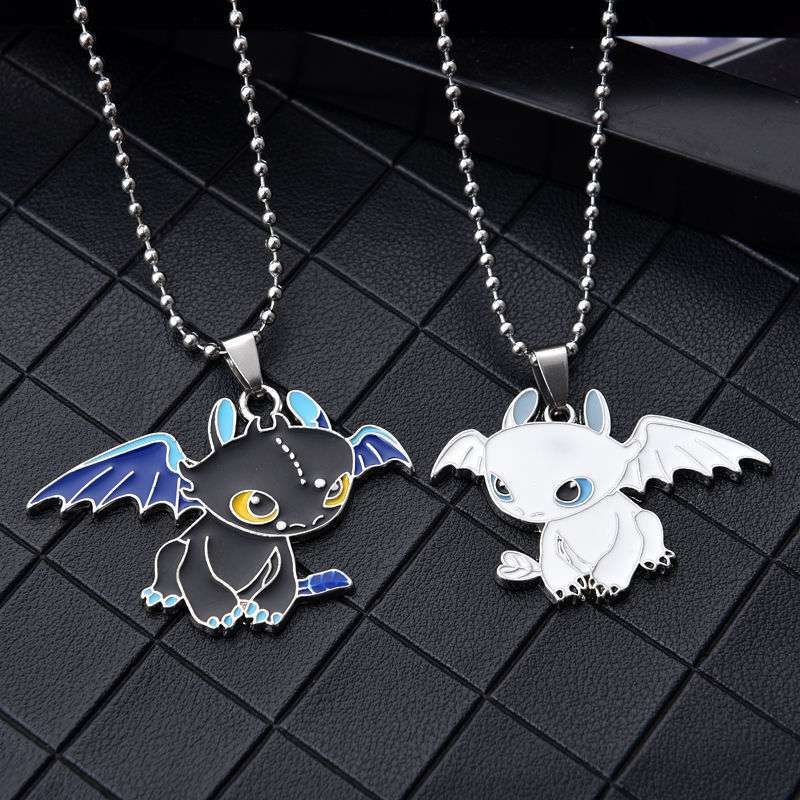 2pcs/set White Dark Dragon Trainer Necklaces