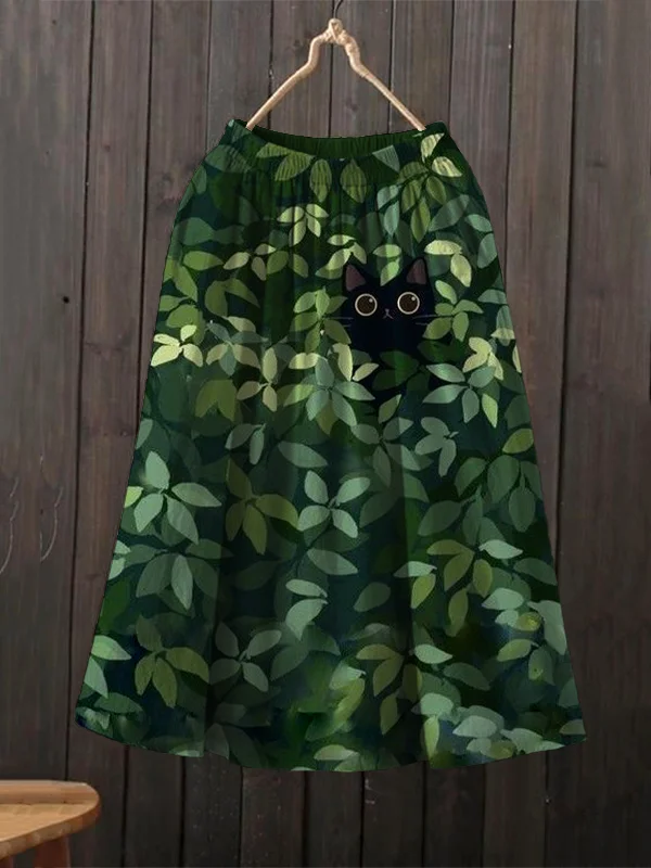Women's Cute Black Cat Hiding Green Leaves Print Skirt​