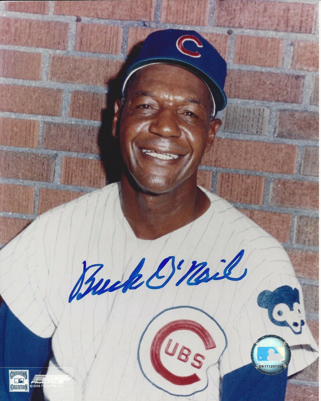 Buck O'Neil autographed 8x10 Cubs Color#2 Deceased HOF